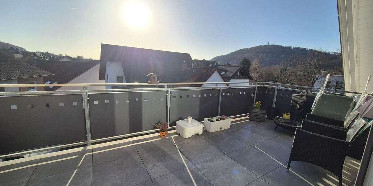 Etagenwohnung Gelnhausen - 4 Zimmer, 128 m&sup2;, 1.350&euro; | Angebot:25625449