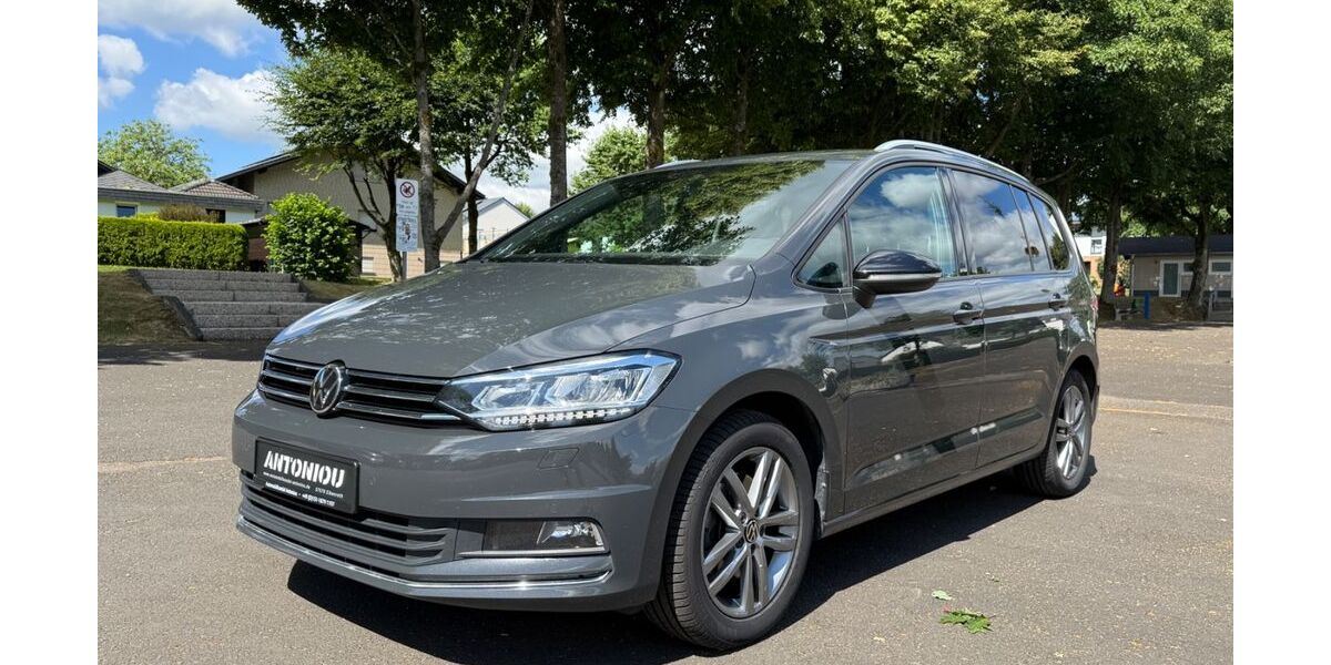 VW Touran 128.000 km 22.490 &euro; Elkenroth 57578