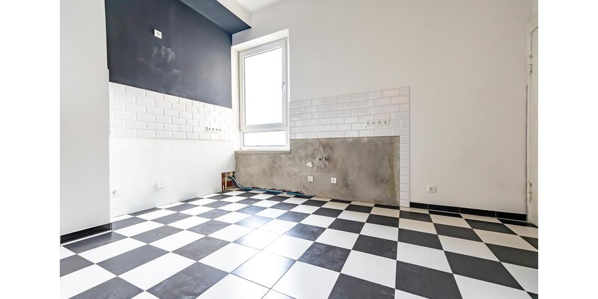 Etagenwohnung Flensburg - 5 Zimmer, 142 m&sup2;, 1.600&euro; | Angebot:26232948