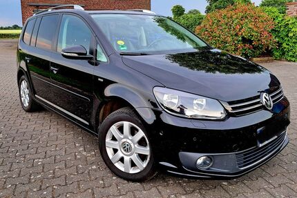VW Touran 195.300 km 7.300 &euro; Kempen 47906