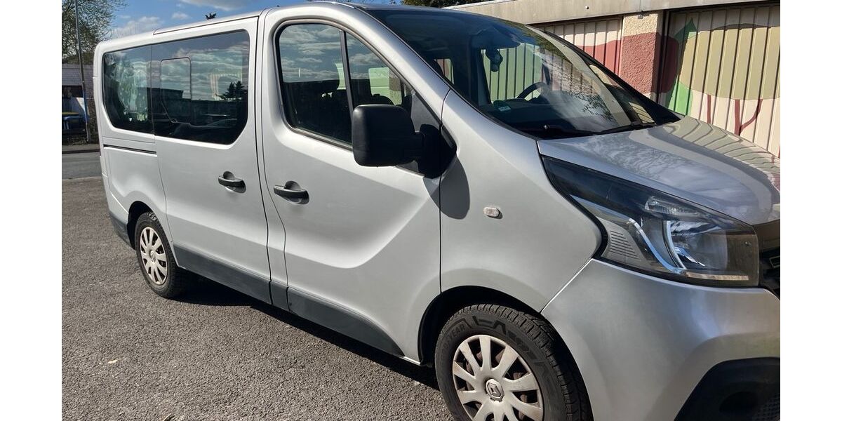 Renault Trafic 105.908 km 15.499 &euro; Seelze 30926