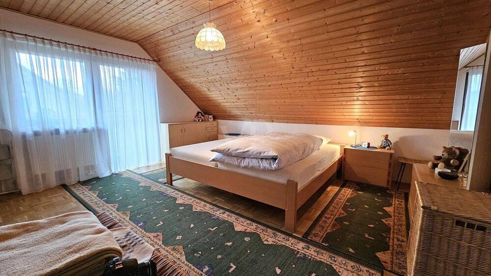 Doppelhaushälfte Ansbach - 8 Zimmer, 150 m&sup2;, 469.000&euro; | Angebot:26106506