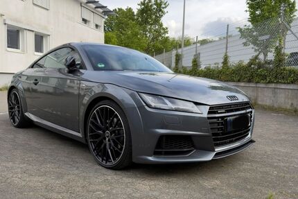Audi TT 144.000 km 22.999 &euro; Bremen 28309
