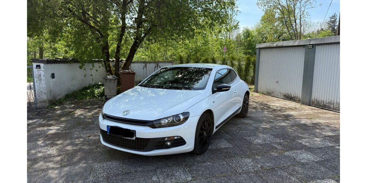 VW Scirocco 160.000 km 8.500 &euro; München 81249