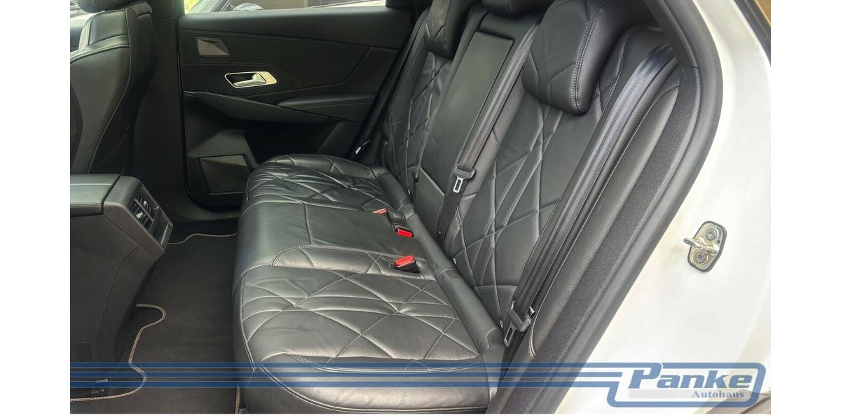 DS Automobiles DS7 Crossback Performance Line EAT8*Pano*Focal* 53.843 km 23.990 &euro; Berlin 13187