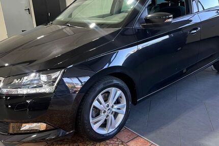 Skoda Fabia 41.000 km 14.390 &euro; Ayl 54441