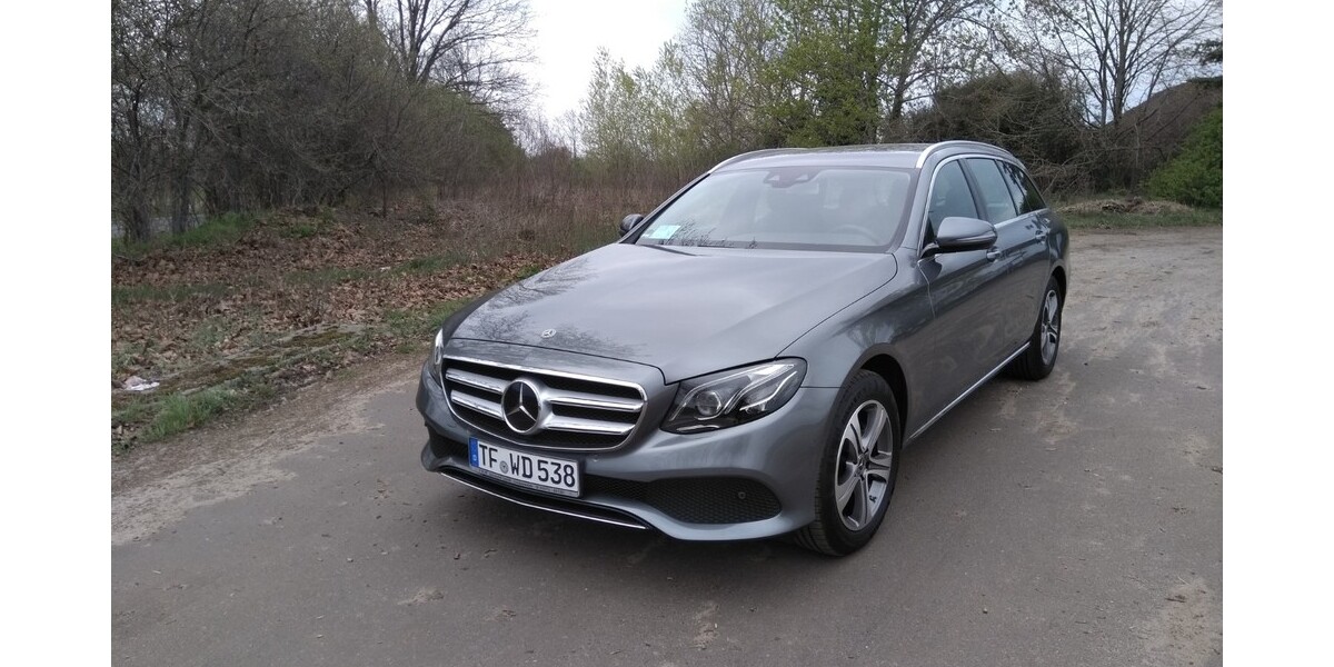 Mercedes-Benz E 200 74.080 km 23.200 &euro; Zossen 15806