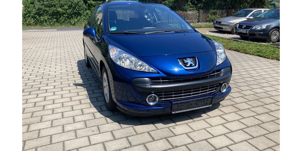 Peugeot 207 95.059 km 2.990 &euro; Fockendorf 04617