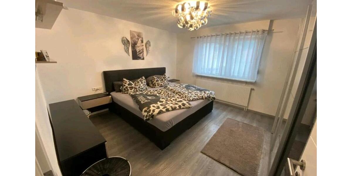 Einfamilienhaus Albstadt Gemarkung Burgfelden - 7 Zimmer, 179 m&sup2;, 424.000&euro; | Angebot:26373123
