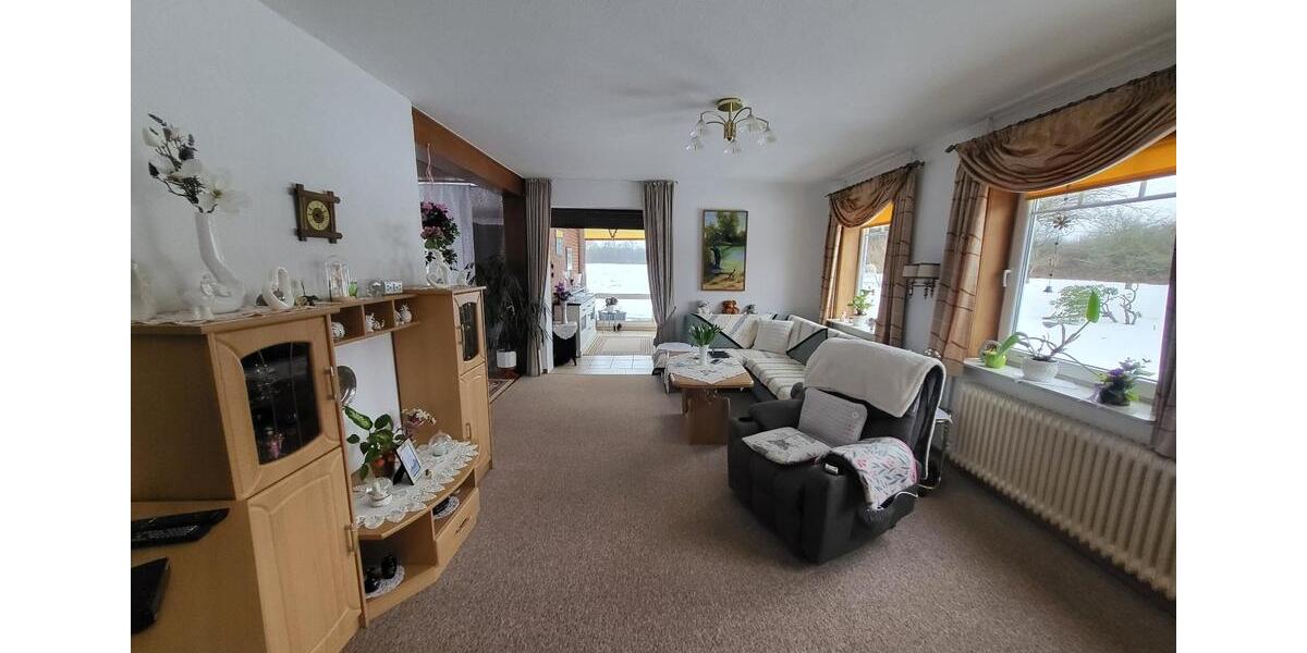 Einfamilienhaus Handewitt - 5 Zimmer, 256 m&sup2;, 2.200&euro; | Angebot:24754204