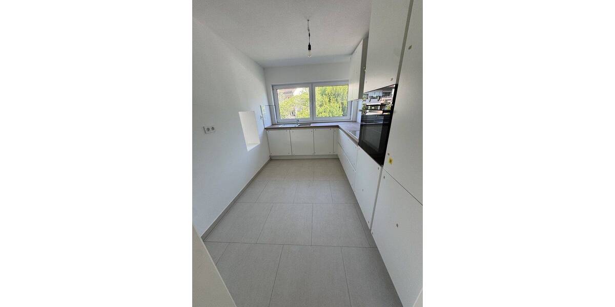 Etagenwohnung Backnang - 3 Zimmer, 94 m&sup2;, 1.300&euro; | Angebot:26877417