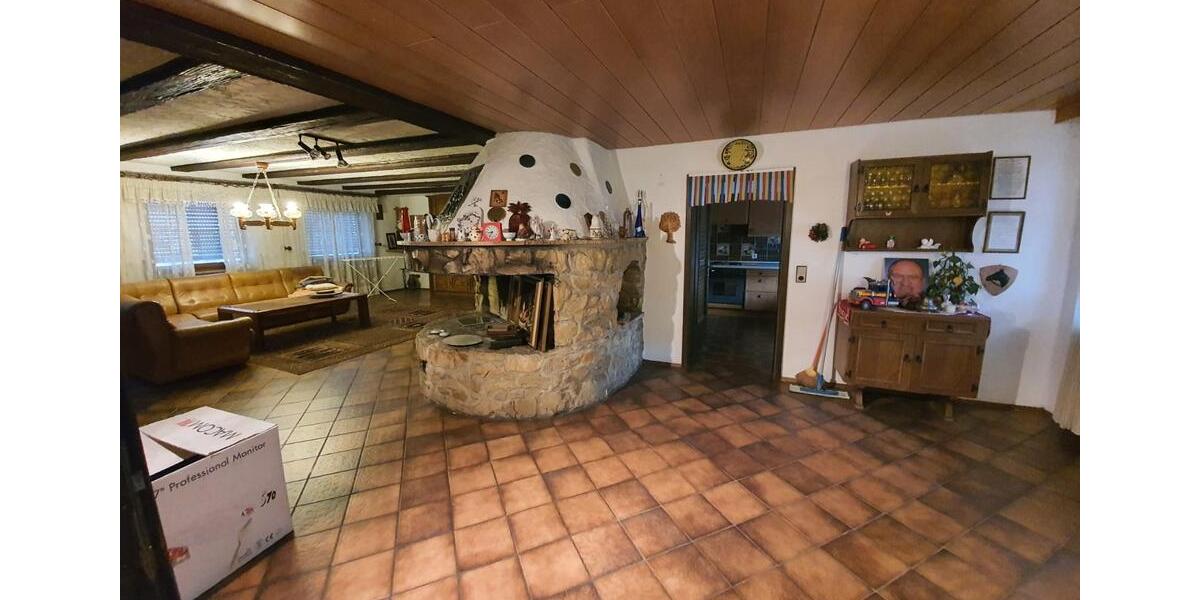 Erdgeschoßwohnung Stockach - 5 Zimmer, 134 m&sup2;, 1.050&euro; | Angebot:25415743