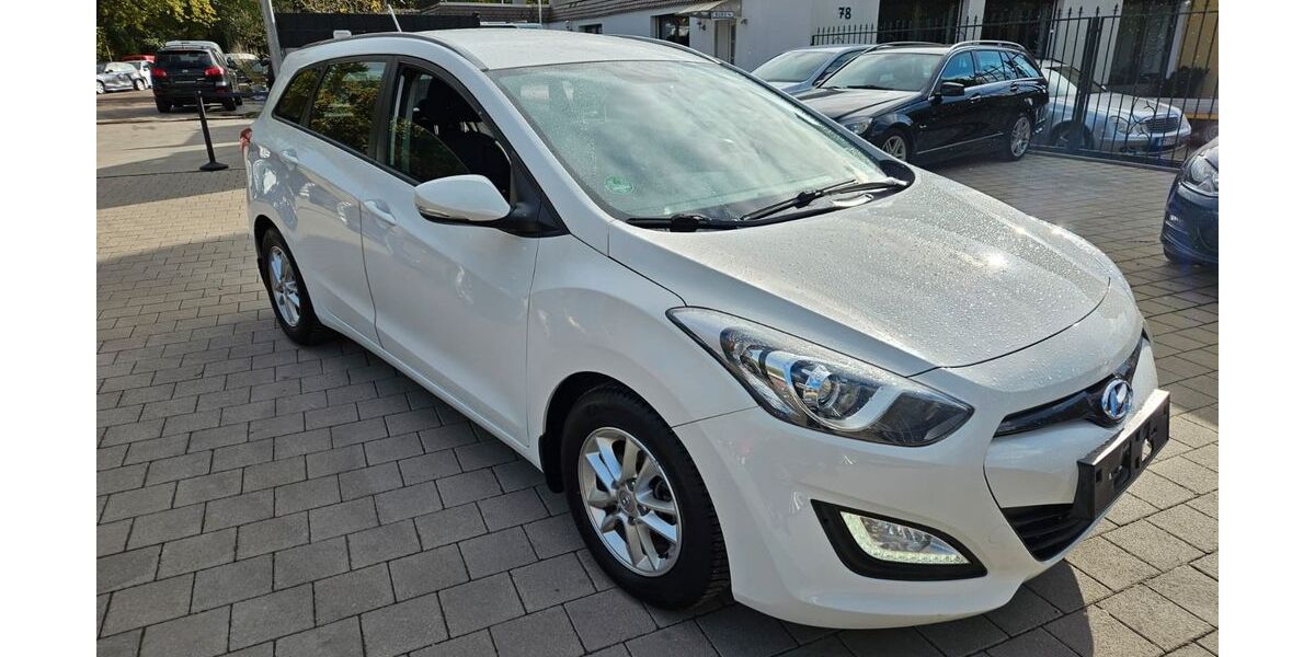 Hyundai i30 36.544 km 6.650 &euro; Lachen-Speyerdorf 67435
