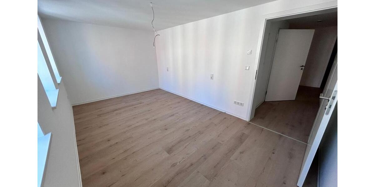 Etagenwohnung Weißenburg in Bayern - 3 Zimmer, 82 m&sup2;, 950&euro; | Angebot:26689350