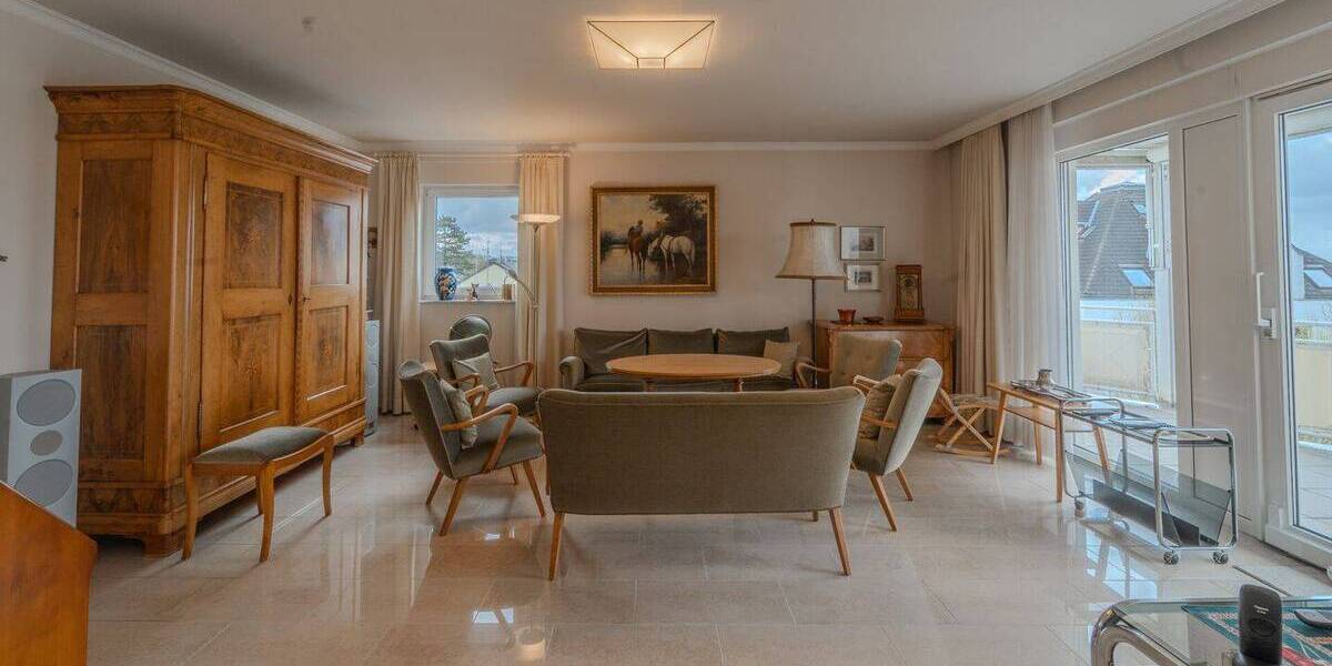 Etagenwohnung Wiesbaden Südost - 5 Zimmer, 158 m&sup2;, 699.000&euro; | Angebot:25996513