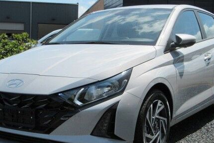 Hyundai i20 1.750 km 21.490 € Heinsberg 52525