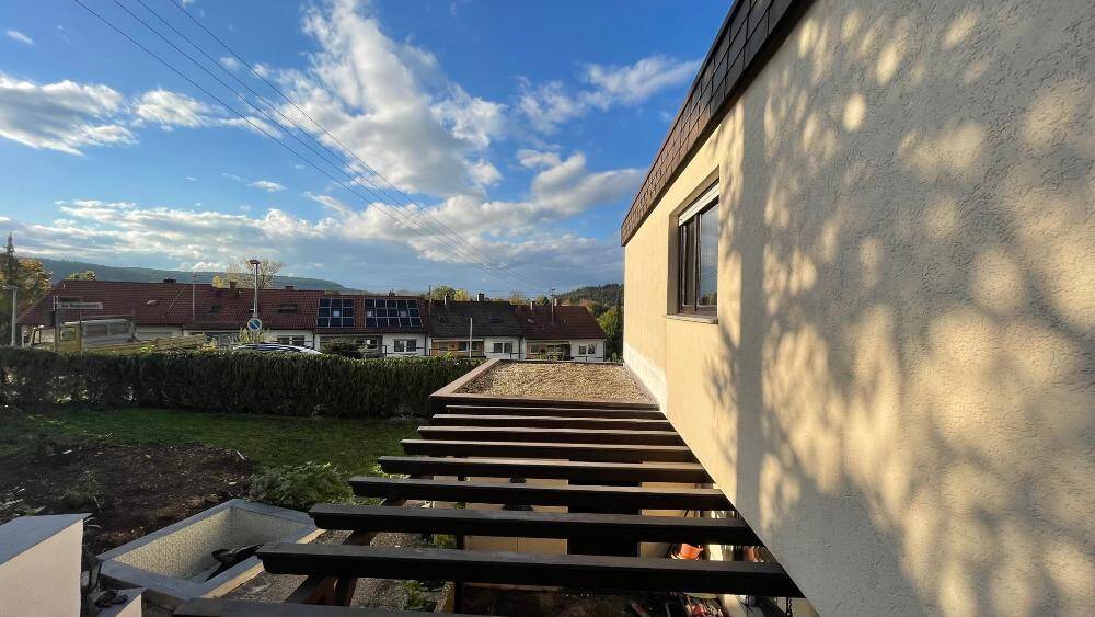 Mehrfamilienhaus, Wohnhaus Weil der Stadt - 6 Zimmer, 132 m&sup2;, 2.300&euro; | Angebot:23958811