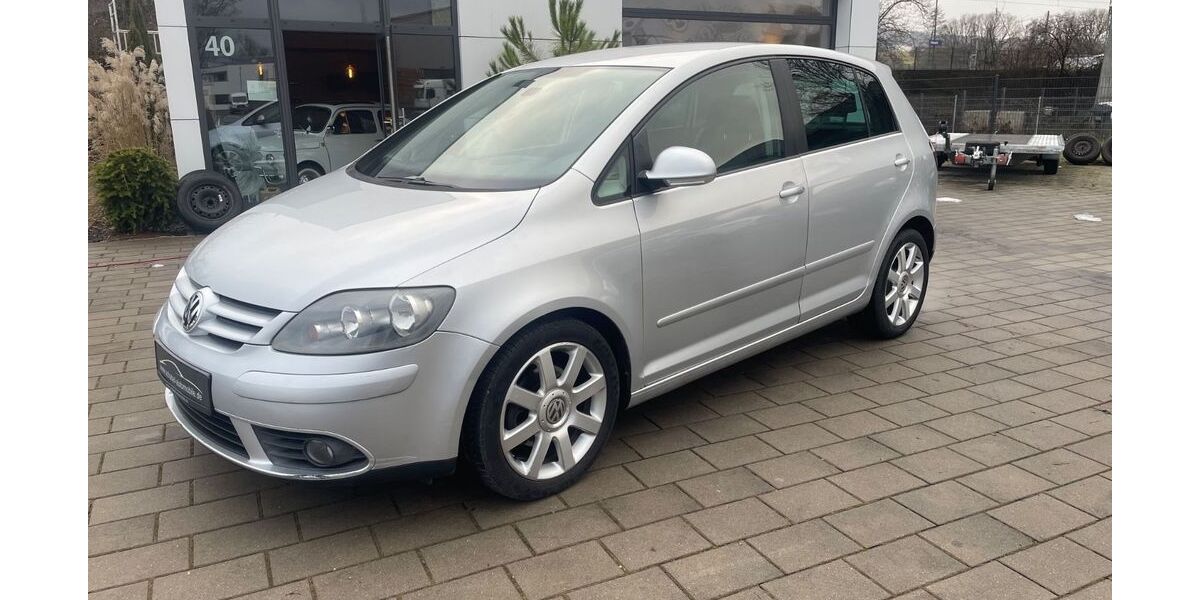 VW Golf 111.000 km 5.999 &euro; Urbach (30km östlich von Stuttgart) 73660