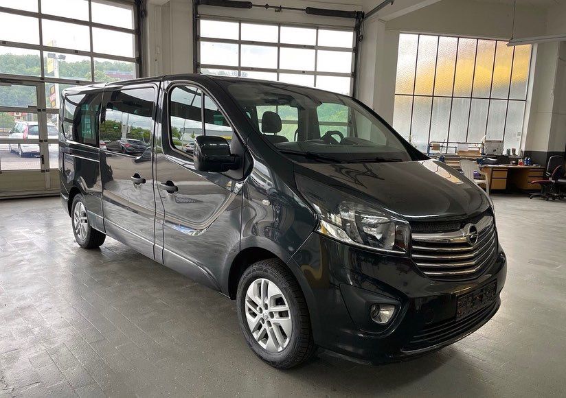 Opel Vivaro 140.000 km 16.500 &euro; Niederotterbach 76889