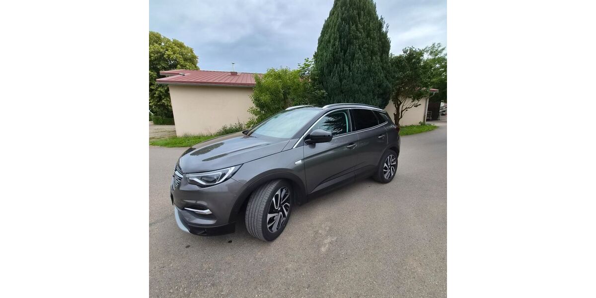 Opel Grandland (X) 82.000 km 12.900 &euro; Remseck 71686
