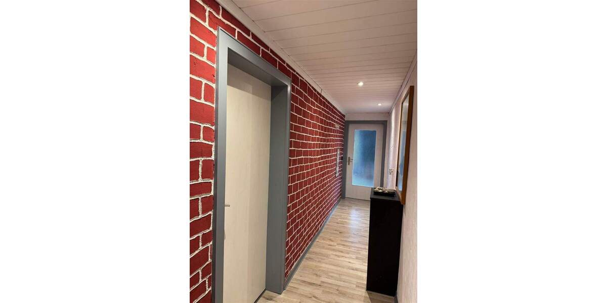 Mehrfamilienhaus, Wohnhaus Twistetal Berndorf - 7 Zimmer, 220 m&sup2;, 149.000&euro; | Angebot:25836199