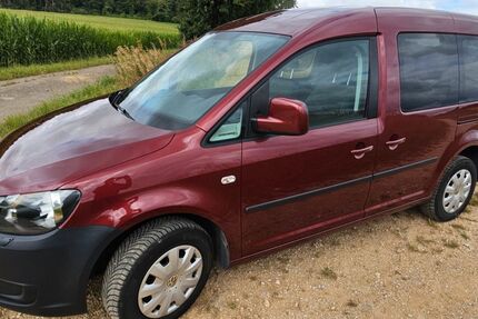 VW Caddy 116.000 km 8.700 &euro; Velburg 92355