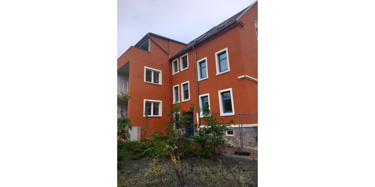 ObjNr:19760 - Teilsaniertes Dreifamilienhaus als Renditeobjekt - Mehrfamilienhaus, Wohnhaus Geringswalde | Angebot:23602604