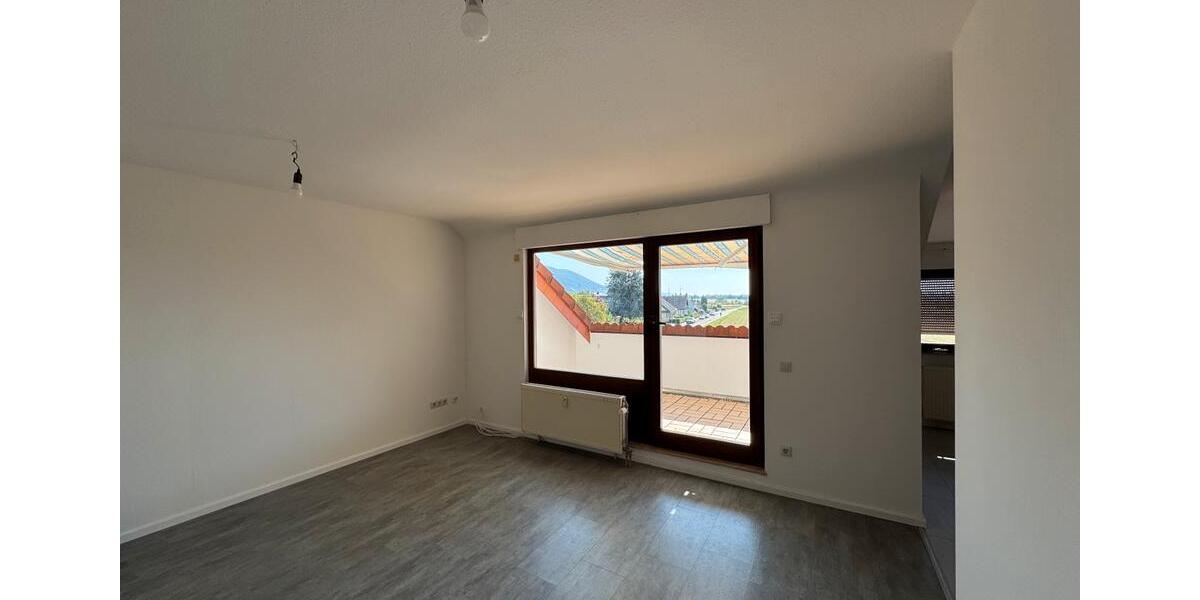 Dachgeschoßwohnung Hirschberg an der Bergstraße - 3.5 Zimmer, 80 m&sup2;, 350.000&euro; | Angebot:24441520