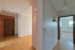*Ruhig gelegene MaisonetteWohnung mit Balkon, Terrasse & Gartenzugang*