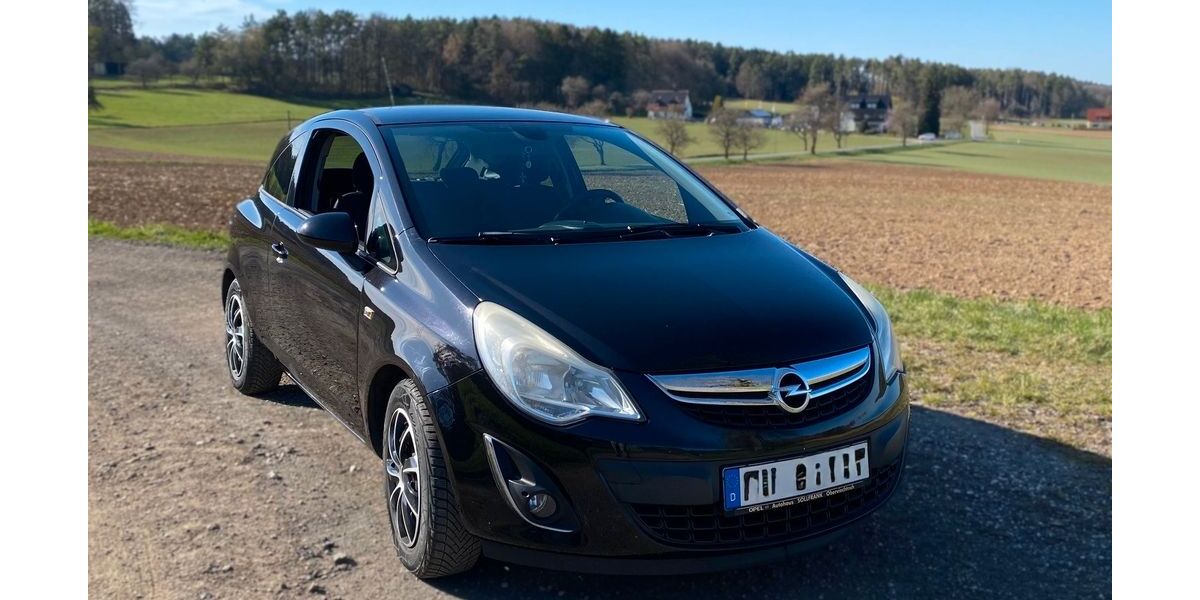 Opel Corsa 156.400 km 2.999 &euro; Unterleinleiter 91364