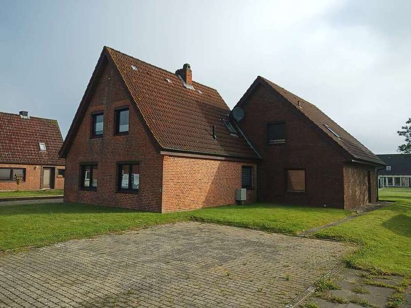Haus zum Kaufen in Friedrichskoog 215.000 € 142.65 m²