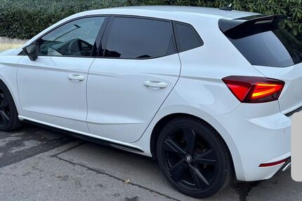Seat Ibiza 98.500 km 15.400 &euro; Ahlen 59227