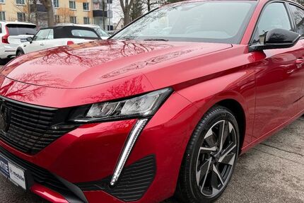 Peugeot 308 107.000 km 13.900 &euro; München 81243