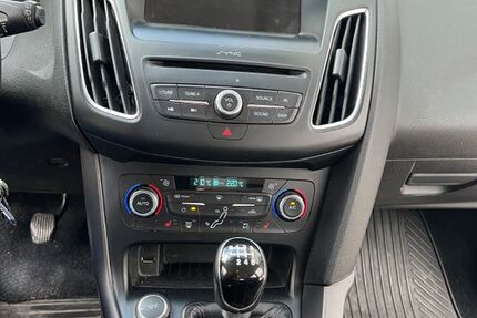Ford Focus 72.300 km 11.300 € Schrobenhausen 86529