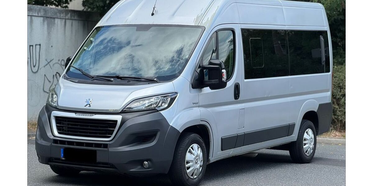 Peugeot Boxer 210.000 km 12.900 &euro; Frankfurt 60598