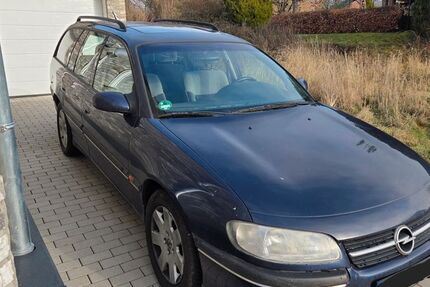 Opel Omega 297.200 km 700 &euro; Nörvenich 52388
