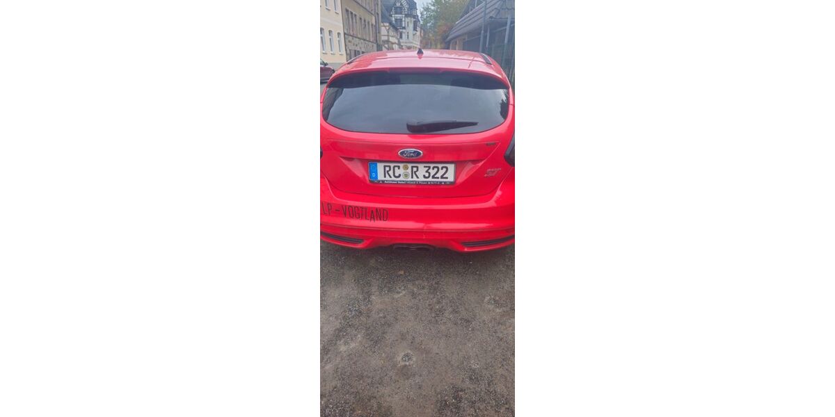 Ford Focus 110.000 km 14.000 &euro; Wolfspfütz 08485