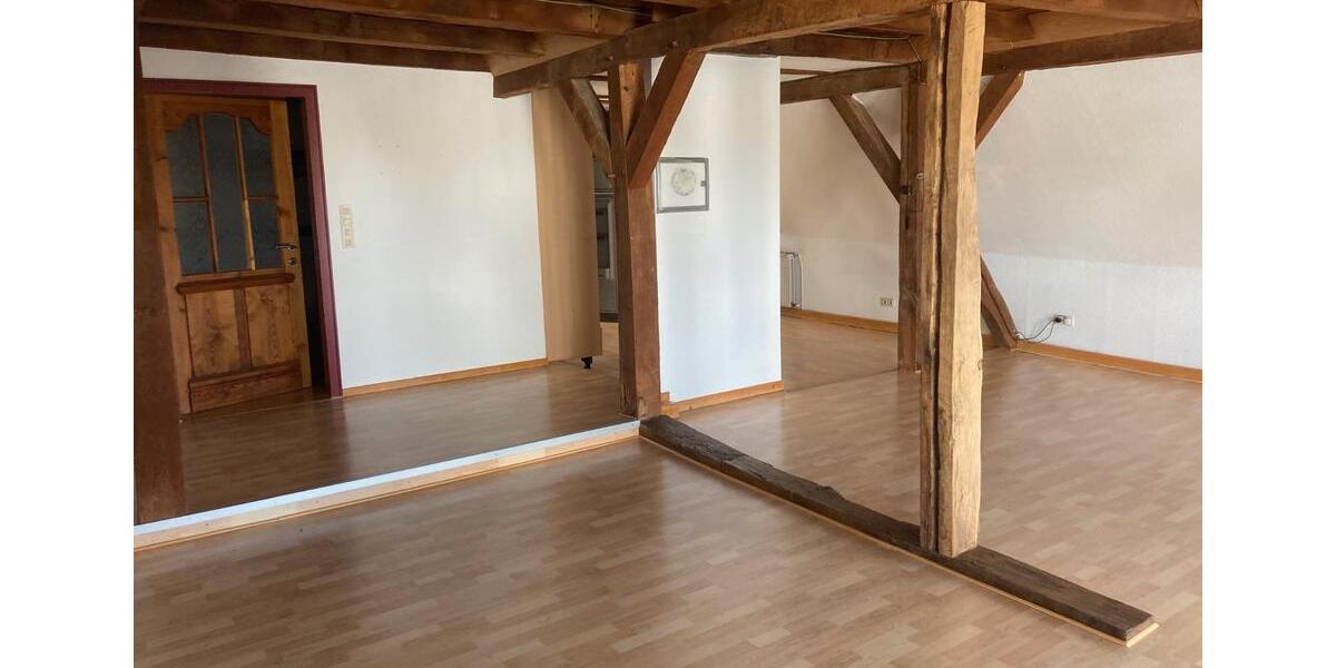 Etagenwohnung Bad Hersfeld - 2 Zimmer, 80 m&sup2;, 477&euro; | Angebot:26698352