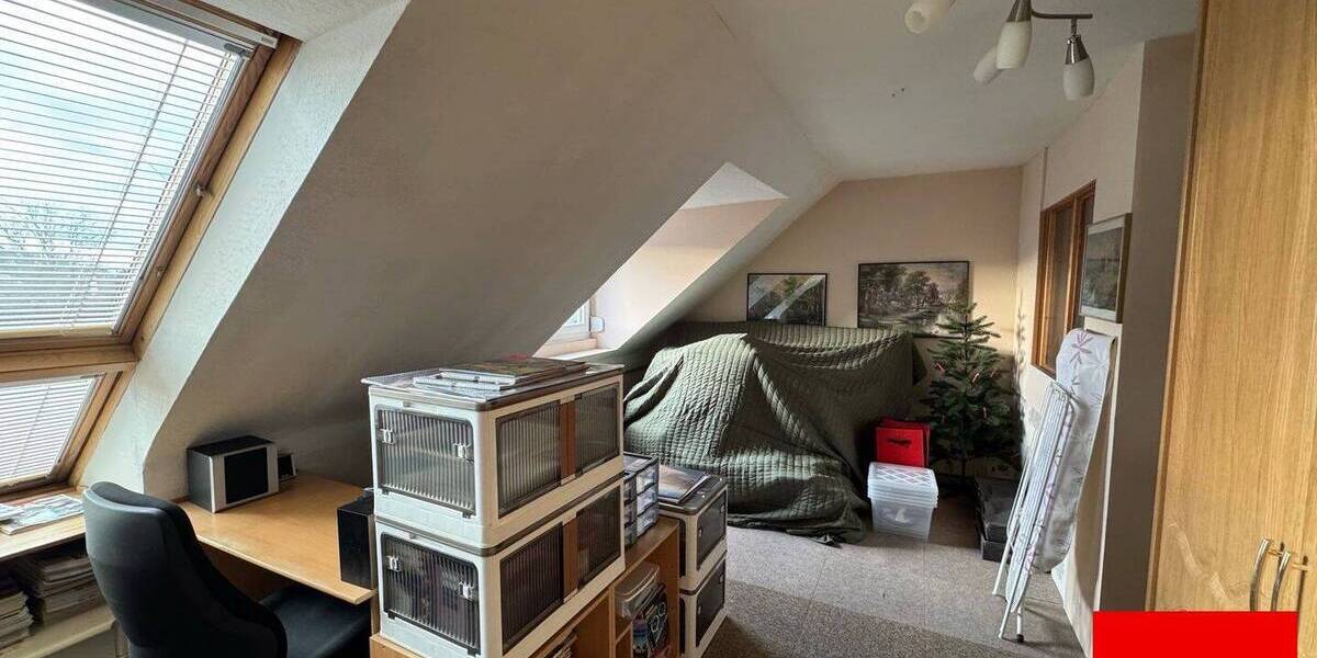 Reihenmittelhaus Fürth Burgfarrnbach - 6 Zimmer, 120 m&sup2;, 399.000&euro; | Angebot:26274329