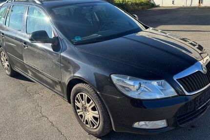 Skoda Octavia 229.000 km 2.999 &euro; Oberndorf a.N. - Aistaig 78727