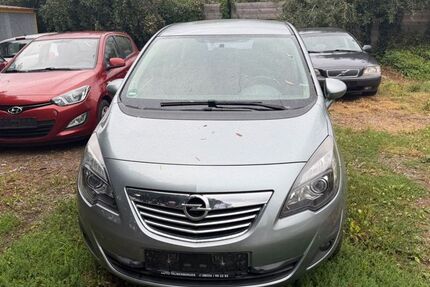 Opel Meriva 180.000 km 1.799 &euro; Bad Aibling 83043
