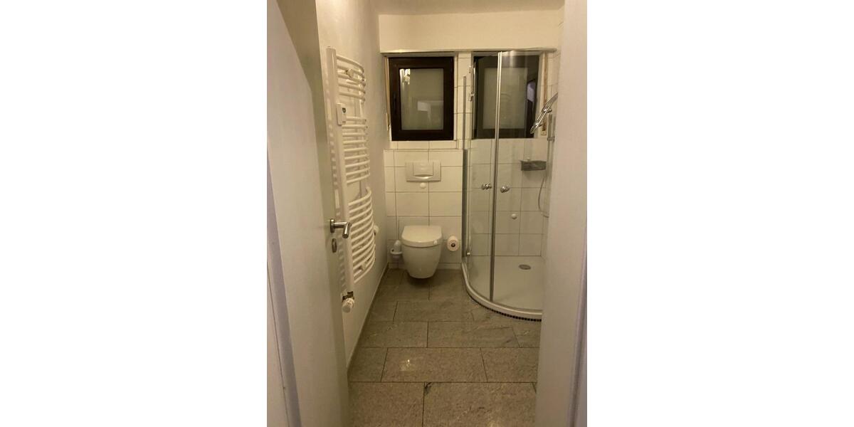 Etagenwohnung Sundern (Sauerland) - 1 Zimmer, 70 m&sup2;, 680&euro; | Angebot:26250306