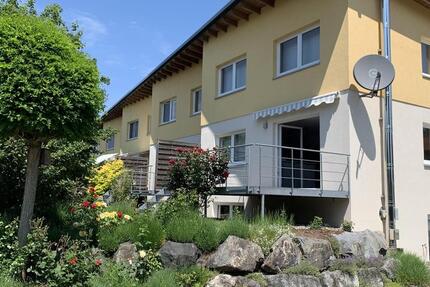 Attraktives Reihenhaus | absolut ruhige Lage | ca. 150 m² 6 zimmer