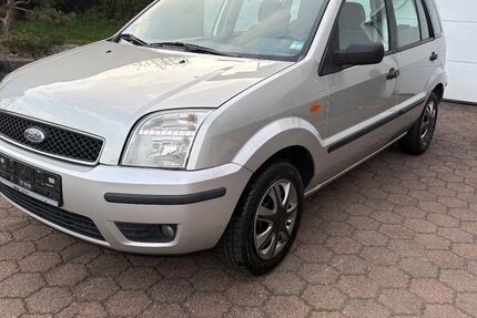 Ford Fusion 111.860 km 3.690 &euro; Bliesen (St. Wendel) 66606
