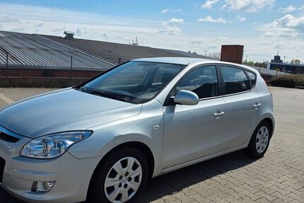 Hyundai i30 24.900 km 4.900 &euro; Rosdorf 37124