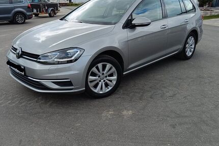VW Golf 81.000 km 13.200 &euro; Scharfbillig 54636