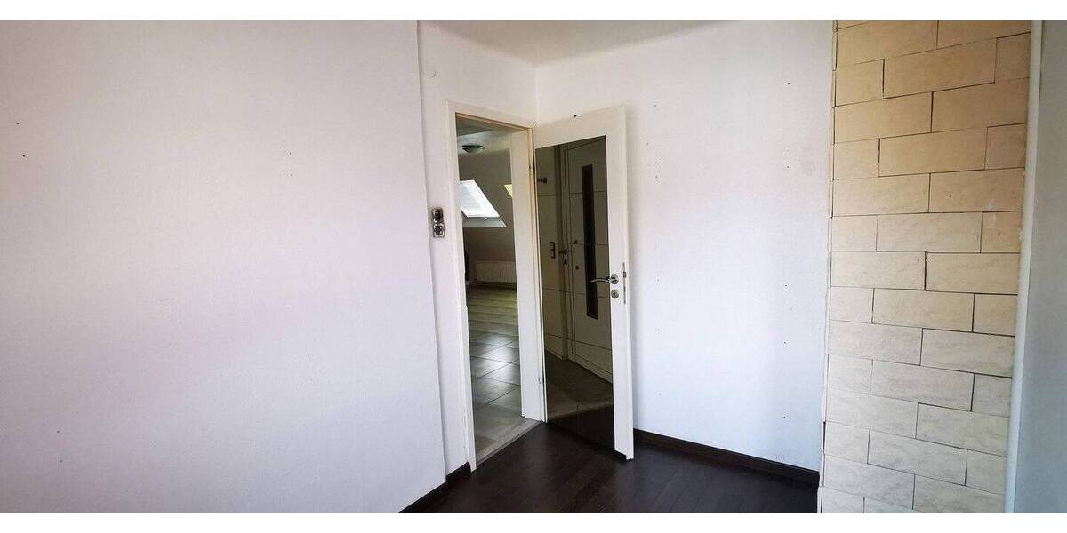 Etagenwohnung Pirmasens Innenstadt - 2 Zimmer, 80 m&sup2;, 149.900&euro; | Angebot:26418071