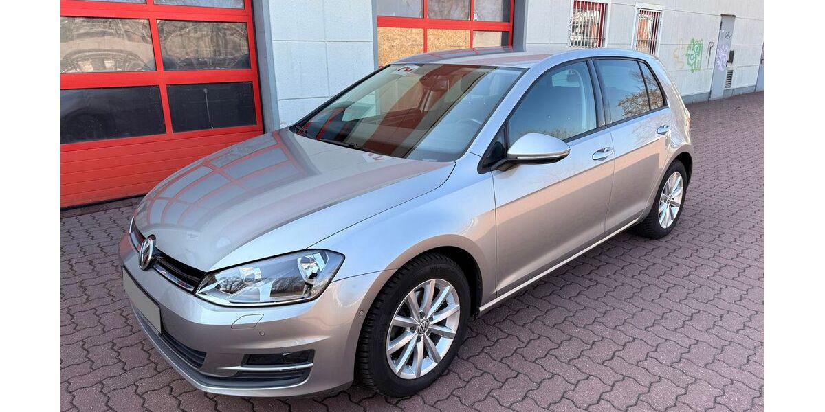 VW Golf 162.000 km 8.090 &euro; Rathenow 14712