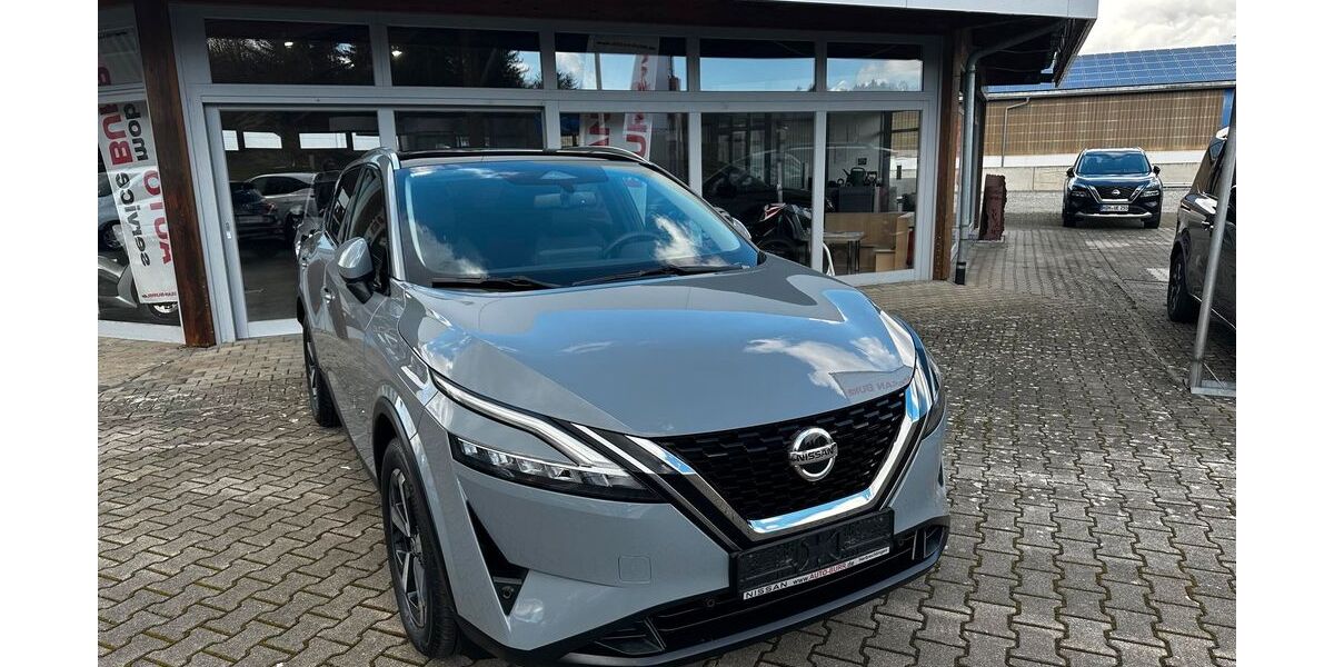 Nissan Qashqai 38.400 km 23.990 &euro; Herbrechtingen 89542