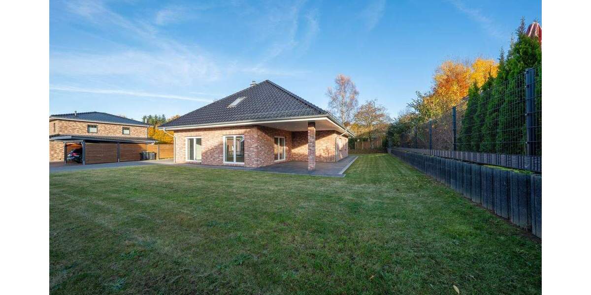 Einfamilienhaus Hohenwestedt - 7 Zimmer, 211 m&sup2;, 599.000&euro; | Angebot:25730185